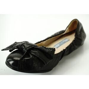 Prada Black Leather Bow Toe Scrunch Ballet Flats Size 34.5 Logo New Women's